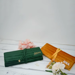 Vente en gros personnalisé léger voyage velours bijoux rouleau organisateur sac de rangement de protection pour colliers bagues boucles d'oreilles - Product Image 4