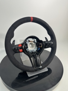 <span class=keywords><strong>Volant</strong></span> modifié <span class=keywords><strong>M</strong></span> Performance en fibre de carbone et cuir, design mixte pour les modèles <span class=keywords><strong>BMW</strong></span> série F, <span class=keywords><strong>1</strong></span>, 3, 5, 7 et X - Product Image 5