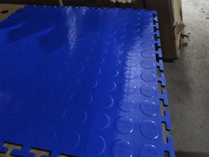 Waterproof PVC Locking Floor Tiles Anti Slip Noise Reducing Easy to Clean Ideal for Gyms and Fitness - Product Image 6
