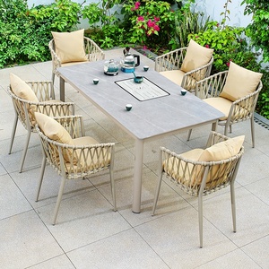Juego de <span class=keywords><strong>Mesa</strong></span> de Comedor <span class=keywords><strong>Extensible</strong></span> de Estilo Nórdico Moderno con Tablero de Mármol y Sillas de Jardín de Ratán para Exteriores - Product Image 4