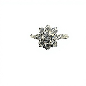 Bague de fiançailles de luxe ANJALI en or 18 carats avec diamant taille brillant excellente, clarté VS1, bijoux raffinés pour femme, mariage - Product Image 2