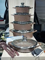 Ensemble de 17 Pièces Moderne en Alliage d'Aluminium avec Revêtement Antiadhésif, Poêles et Casseroles à Poignée Métallique avec Ustensiles pour Cuisinière à Gaz et Usage Domestique