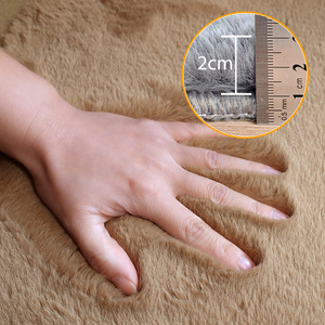 Tappeto Moderno in Finta Pelliccia di Coniglio, Coperta per Finestra e Letto, Tappeto Spesso per Soggiorno, Tappeto per Cameretta Bambini - Product Image 5