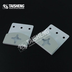 Colgador de gancho en J plano de metal blanco para paredes de exhibición, sujetador de cartelera con ancho interior de 8mm - Product Image 4