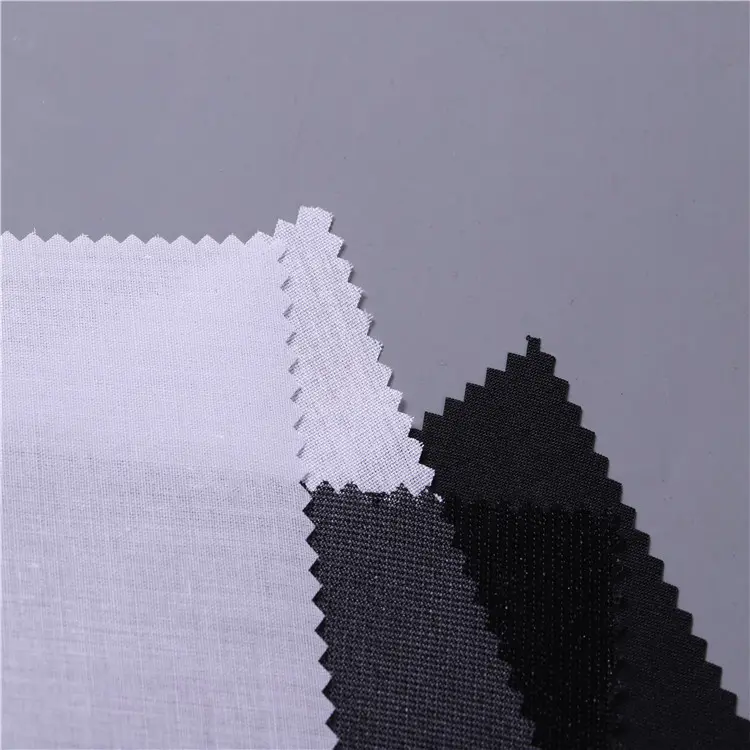 เสื้อ Interlining HDPE ผ้า Interlining สิ่งทอผ้าฝ้ายทอหลอมคอเสื้อหลอมรวม Interlining