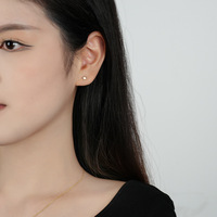 Boucles d'oreilles clous étoile en argent sterling 925 plaqué or 14 carats, design personnalisé