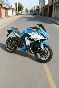 Nuova Moto Elettrica Ninja V6 2026 per Adulti |   Moto Sportiva da Corsa ad Alta Velocità 72V 3000W |   E-Moto ad Alte Prestazioni 90km/h - Product Image 4