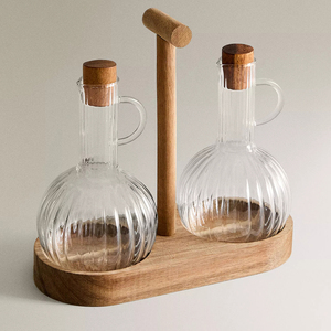 <span class=keywords><strong>Set</strong></span> di 2 Dispenser di Lusso per Olio e Aceto in Vetro Borosilicato Trasparente con Manico e Supporto in Legno di Acacia - Product Image 3