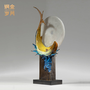 Ornement en laiton Cuivre et Or, Poisson Koi et Lune Lumineuse, pour la décoration intérieure, cadeau de table - Product Image 2
