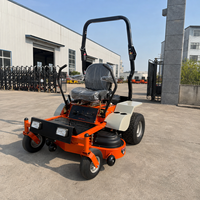 Tondeuse autoportée à rayon de braquage zéro, à essence, avec moteur bicylindre en V de 803 cm³ et plateau de coupe à 3 lames pour la tonte commerciale de gazon
