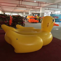 Vente chaude, canard géant gonflable unique pour piscine, jouet flottant