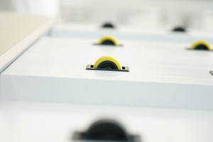 Máquina CNC de Anidamiento de Alta Rigidez con Alimentación Automática ATC Syntec 1325, Mesa de Adsorción al Vacío para Muebles de Madera y Puertas de Gabinetes - Product Image 3