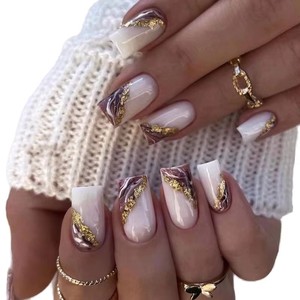 <span class=keywords><strong>Uñas</strong></span> Postizas Acrílicas <span class=keywords><strong>Cortas</strong></span> Cuadradas al por Mayor, Estilo Ataúd, con Pegamento, Color Blanco, Morado, Dorado, con Halo Teñido - Product Image 1