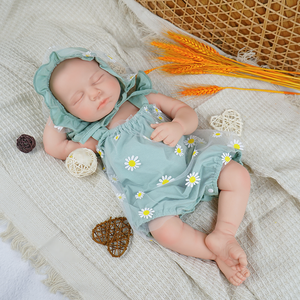 Meraviglioso Regalo: Bambola Reborn in Silicone Lavabile da 55 Cm, Realistica con Ciglia, per Bambine Dormienti, con Opzione Trucco - Product Image 5