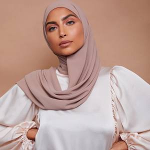 Hijab de gasa Premium al mejor precio del proveedor de primer nivel Excelente costura y comodidad inmejorable para el verano para musulmanes - Product Image 1