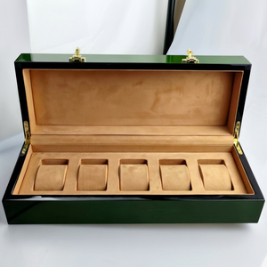 Boîte à montres en bois vert à 6 emplacements avec remontoir, doublure en velours, rangement sécurisé et présentoir pour collection - Product Image 1