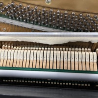 Piano Akustik KAWAI KU5 Original, Aksi Stabil, Resonansi Kaya untuk Pertunjukan di Rumah dan Ujian Kelas