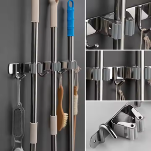 <span class=keywords><strong>Organizador</strong></span> <span class=keywords><strong>de</strong></span> <span class=keywords><strong>herramientas</strong></span> <span class=keywords><strong>de</strong></span> metal <span class=keywords><strong>de</strong></span> montaje en <span class=keywords><strong>pared</strong></span> para fregona y escoba Ganchos múltiples <span class=keywords><strong>de</strong></span> acero inoxidable No requiere perforación - Product Image 4