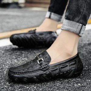 รองเท้าโลฟเฟอร์ผู้ชายรุ่นใหม่ปี 2026 ทรง Octopus Bean สวมใส่สบาย พื้นเรียบ แบบสวม ไม่มีเชือก สีพื้น ผลิตจากโรงงาน - Product Image 2
