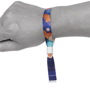 Vật Nuôi Tái Chế Giáng Sinh Ngày Độc Lập Halloween An Toàn Dây Đeo Cổ Tay - Product Image 1