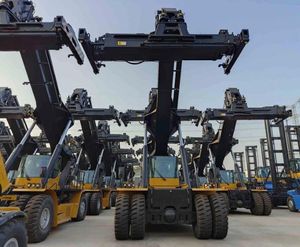 XCS4531E 45 Ton Elétrica Reach Stacker 15100mm Lift Aids Logística Portuária Interior - Product Image 4