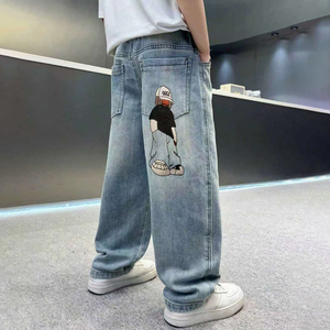 Vente en gros de pantalons en jean amples pour garçons de 4 à 7 ans, jeans vintage bleus à jambes larges, broderie de dessins animés, bas décontractés pour enfants - Product Image 3