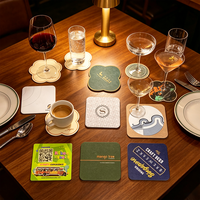 Sous-verres carrés jetables en papier absorbant haute densité, impression personnalisée, pour la promotion des bars et restaurants, cadeaux