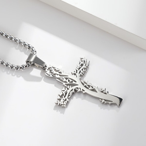 Collana con Ciondolo Albero della Vita in Acciaio Inossidabile per Uomo e Donna, Gioiello in Titanio Antiossidante Argento per Regalo - Product Image 4