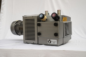 Para Becker 3KW Motor Bombas de vacío Rendimiento de alta presión sin aceite OEM Soporte personalizado para industrias medianas 60Hz - Product Image 3