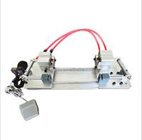 Machine de découpe pneumatique à double poinçon pour boîtes cadeaux en carton - Perforatrice semi-circulaire avec PLC Schneider