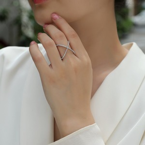 Zanlong 14032 plaqué <span class=keywords><strong>or</strong></span> <span class=keywords><strong>18</strong></span> <span class=keywords><strong>carats</strong></span> croix X plein diamant Moissanite bague en argent sterling 925 double Moissanite bague - Product Image 2