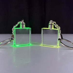 <span class=keywords><strong>3D</strong></span> khắc <span class=keywords><strong>laser</strong></span> vuông pha lê <span class=keywords><strong>Keychain</strong></span> với màu xanh <span class=keywords><strong>LED</strong></span> MH-YS0166 ánh sáng - Product Image 6