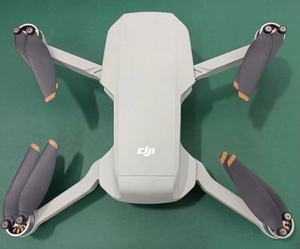 Vente en gros de quadricoptères Mini 2 Se d'occasion, 2.7K/30fps, quadricoptère professionnel GPS vs Mini 3 - Product Image 2