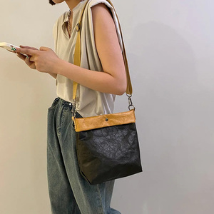 韓国風防水スリングレディースメッセンジャーウォッシャブルクラフト紙クロスボディショルダーバッグ - Product Image 3