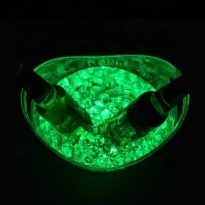 Nouveaux seaux à glace LED rechargeables 8L baril en acrylique transparent seau à glace lumineux boîtes <span class=keywords><strong>de</strong></span> nuit éclairer seaux à <span class=keywords><strong>bière</strong></span> champagne - Product Image 5