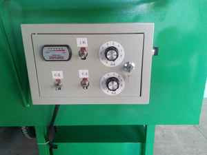 Chariot d'<span class=keywords><strong>alimentation</strong></span> électrique pour volailles - Mangeoire automatique pour élevage en cage de poulets de chair - Product Image 2