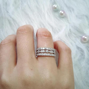 Q667 Women's Classic Marquise Cut Natural Diamond Engagement <b>Ring</b> <b>14K</b> White <b>Gold</b> Band With Pav Setting - Product Image 6