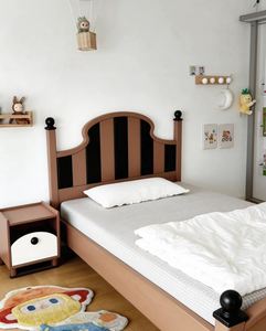 Serie de Habitaciones Infantiles Jim - Cama Infantil de Madera Maciza con Diseño de Dibujos Animados, Crea un Ambiente Vibrante - Product Image 5