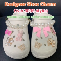 Accessoires de décoration de chaussures de luxe personnalisés en gros, breloques de chaussures en métal de marque de créateur, pour la personnalisation DIY