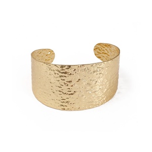 Jingciren Boutique Joyería de Oro Europea y Americana de Gran Demanda con Patrón Martillado, Estilo Industrial Robusto, Sin Color, Sencilla - Product Image 5