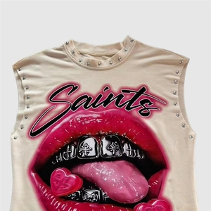 PEEQI FC1428 Primavera Verano Venta al por Mayor Nuevas Camisetas sin Mangas para Mujer con Estampado de Remaches, Camisetas Casuales con Gráficos de Moda, Estilo Crop - Product Image 2
