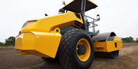 Compacteur vibrant à tambour unique de 11 tonnes, modèle 6611E, le plus vendu, avec deux options d'amplitude pour la construction routière et les travaux de terrassement