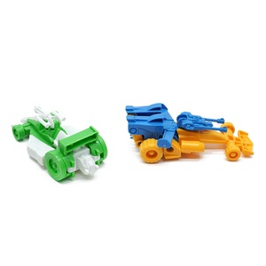 Voiture de <span class=keywords><strong>chariot</strong></span> <span class=keywords><strong>robot</strong></span> déformée en plastique jouets de déformation transformés pour l'oeuf surprise d'enfants - Product Image 3