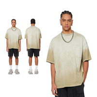T-shirt Homme Personnalisé Hip Hop en Coton Délavé à l'Acide Effet Vieilli Rétro avec Poche, Coupe Oversize et Effet Délavé par le Soleil – OEM
