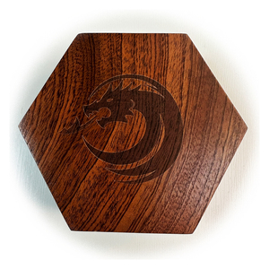 Hexagon Tùy Chỉnh <span class=keywords><strong>Dice</strong></span> Hộp Bằng Gỗ <span class=keywords><strong>Dice</strong></span> Bao Bì Hộp Gỗ <span class=keywords><strong>Dice</strong></span> Lưu Trữ Hộp Trường Hợp Với Từ Nắp Màu Đen Óc Chó - Product Image 2