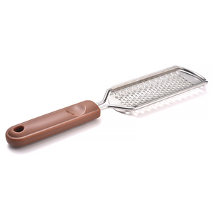 ที่ขูดส้นเท้าสแตนเลสสองด้านพร้อมด้ามไม้ สำหรับขจัดหนังด้านและผิวแข็ง - Product Image 3