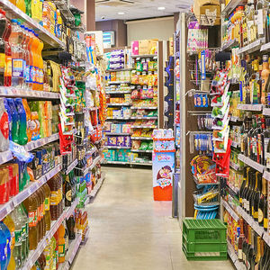 Treo Hàng Hóa Dải Với 20 S Móc Bán Lẻ Hiển Thị Nhựa Hàng Hóa Hiển Thị Dải Cho Cửa Hàng Snack Túi - Product Image 5