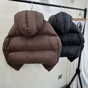 Vestes Courtes Matelassées Personnalisées pour Femmes – Manteaux d'Hiver Chauds et Épais en Duvet Style Bomber avec Patchwork - Product Image 2