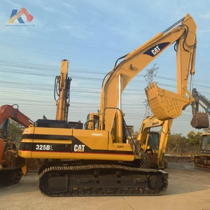 Pompe de boîte de vitesses moteur d'occasion pour pelle sur chenilles CAT 325BL modèle 2020, 25 tonnes, haute qualité, en excellent état de fonctionnement, à vendre - Product Image 1