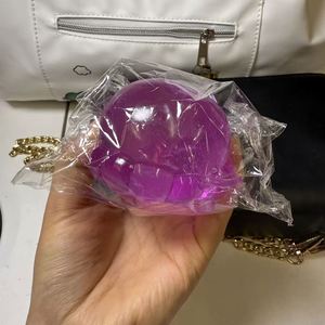 ของเล่นบีบ Schylling Super Solid Needoh Squishy Cube ขนาด 2.2 นิ้ว รูปทรงลูกบาศก์ นุ่มนิ่ม ให้ความรู้สึกเย็นสบาย เหมาะสำหรับเป็นของขวัญ - Product Image 6